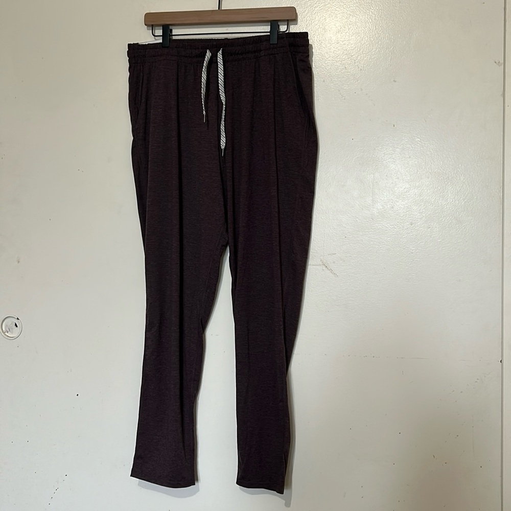 Brown joggers, size xxl, new with tags